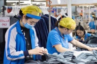 Chính thức bỏ điều kiện nợ xấu khi vay trả lương ngừng việc 