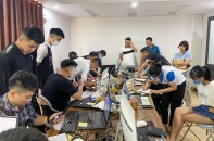 Bị App cho vay đội lốt, công ty tài chính lo nhập nhèm sáng - tối