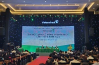 ĐHĐCĐ Vietcombank: Lợi nhuận tiến dần mốc 2 tỷ USD, quyết tâm nhận chuyển giao ngân hàng yếu