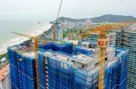 Một số ngân hàng nhỏ vẫn phải đối mặt với nợ xấu bất động sản tại các dự án đầu cơ