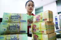 Ngân hàng rầm rộ đại hội cổ đông; lo tiền gửi chảy sang kênh đầu tư khác