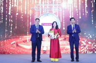 Agribank được vinh danh 3 sản phẩm, dịch vụ tài chính tiêu biểu năm 2025, khẳng định vị thế dẫn đầu Agribank được vinh danh 3 sản phẩm, dịch vụ tài chính tiêu biểu năm 2025, khẳng định vị thế dẫn đầu