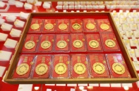 Loạt doanh nghiệp vàng chính thức khai xuân, giá vàng tăng 1,5 triệu đồng/lượng 