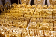 Vàng giảm 1,5 triệu đồng/lượng khi USD bật tăng, thị trường chờ phát biểu của Fed