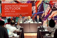 Chuyên gia Kinh tế trưởng của ADB: Việt Nam chưa cần điều chỉnh chính sách tiền tệ