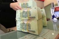 Tín dụng khó tăng, ngân hàng thừa vốn nhưng không hạ chuẩn cho vay