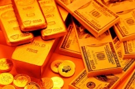 USD hồi phục đẩy giá vàng đi xuống