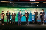 Bài toán tăng vốn của công ty tài chính