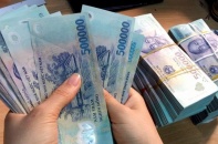 Ngân hàng bất ngờ bổ sung tờ trình chia cổ tức ở phút cuối 