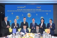 SACOMBANK và LPBS ký hợp tác toàn diện, gia tăng tiện ích và trải nghiệm cho khách hàng
