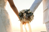 Nhật Bản khuyến khích giới trẻ kết hôn
