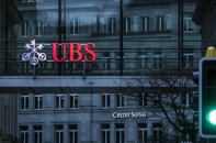 UBS mua Credit Suisse trong nỗ lực ổn định hệ thống ngân hàng