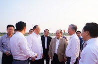 Phó thủ tướng Lào cùng lãnh đạo UBND TP.HCM thăm, làm việc tại Tập đoàn Vạn Phúc