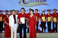 Công ty gia đình thì đừng mơ bữa cơm ngoài công việc