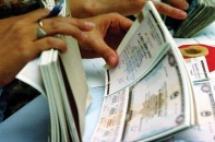 Phát hành TPDN tháng 8 sụt giảm, một số doanh nghiệp bắt đầu khó khăn trả nợ