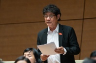 Tăng lương có giữ chân được công chức trong khu vực công?