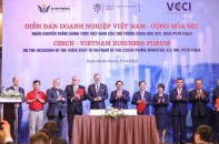 KIDO mua lại bánh bao Thọ Phát; Vietjet và F Air đào tạo phi công; Hà Đô muốn mua dự án 