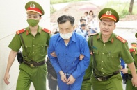 Loạt cựu lãnh đạo tỉnh Bình Thuận hầu tòa do vi phạm tại dự án Tân Việt Phát