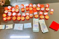 Bắt giữ nhóm đối tượng bán vàng giả tại Ninh Bình