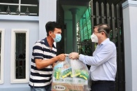 TP.HCM xây dựng gói hỗ trợ để người dân duy trì cuộc sống