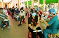 TP.HCM: Tiêm vắc-xin Vero Cell cho người trên 65 tuổi