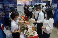 Doanh nghiệp giới thiệu gần 200 công nghệ cao về nông nghiệp