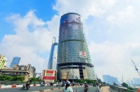 IFC One Saigon chỉ được thay lớp kính bên ngoài để đảm bảo an toàn và mỹ quan đô thị