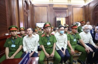 Nhóm bị cáo lãnh đạo Cục Đăng kiểm Việt Nam thừa nhận hành vi sai phạm