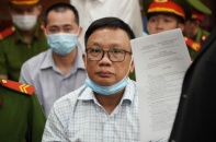 Cựu cán bộ thuế ở TP.HCM khai “nhận hối lộ” để bao che các công ty “ma”