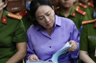 Bà Trương Mỹ Lan làm việc với đối tác ngoại về kế hoạch khắc phục 3 tỷ USD