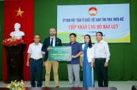  Huda tặng 4.000 phần quà cho các tỉnh miền Trung thiệt hại nặng do lũ lụt