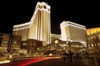 Từ tay trắng thành tỷ phú 15 thế giới