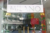 Hàng nghìn đồ hiệu Gucci Milano giảm giá vẫn ế