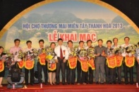Sôi động Hội chợ thương mại miền Tây Thanh Hóa