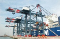Trái đắng cảng biển nước sâu FDI