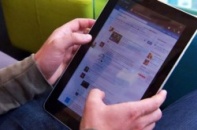 Facebook nhảy vào thị trường phát tin trên di động