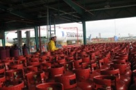 Chấm dứt hàng loạt giấy phép xuất nhập khẩu LPG