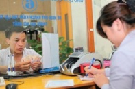 Mầm mống bất ổn từ phá giá lãi vay