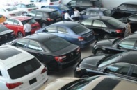 Hà Nội giảm lệ phí trước bạ ô tô