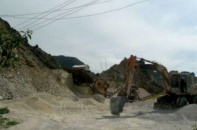 Thanh Hóa thu hồi hàng chục giấy phép khai thác mỏ