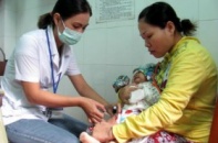 Đình chỉ công tác các cán bộ y tế tại Quảng Trị