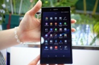 Smartphone màn hình lớn nhất thế giới của Sony giá 17,9 triệu