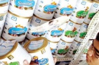 Sữa nhiễm khuẩn: Nợ một thế hệ người Việt lời xin lỗi
