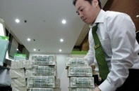 Cung ngoại tệ dồi dào, USD sẽ giảm giá