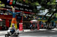 FPTShop: Nhân viên comment sai, Lenovo P780 không cháy hàng!