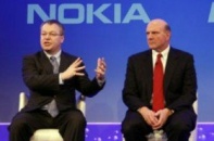 Microsoft “ôm” trọn mảng di động của Nokia