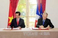 Việt - Pháp chính thức nâng quan hệ Đối tác chiến lược