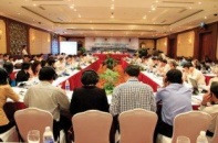 Không thể đột phá kiểu ôm đồm