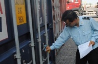 Hàng nghìn container bị “bỏ rơi” ở cảng Hải Phòng