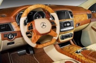 Mercedes ML63 AMG bọc da cá sấu